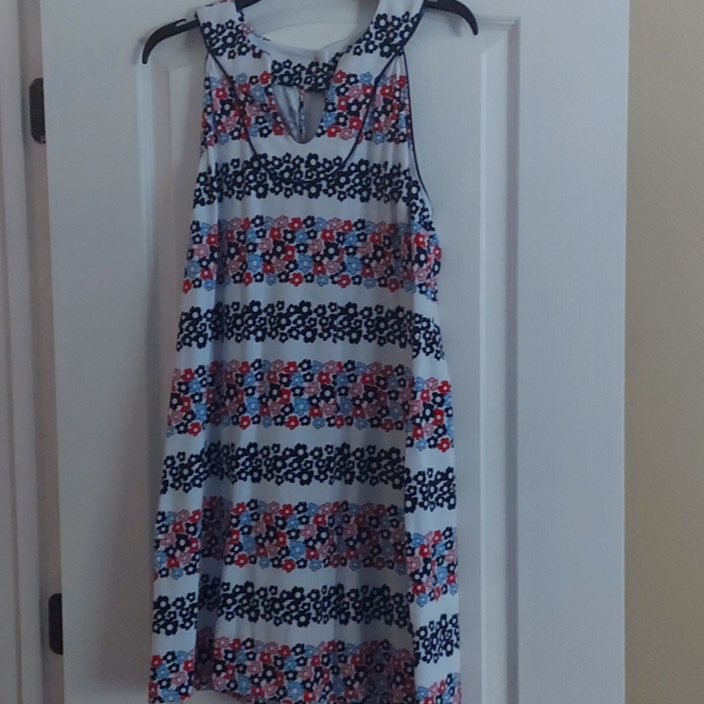 Crown & Ivy dress. Size large. Blue and pink flowers.
